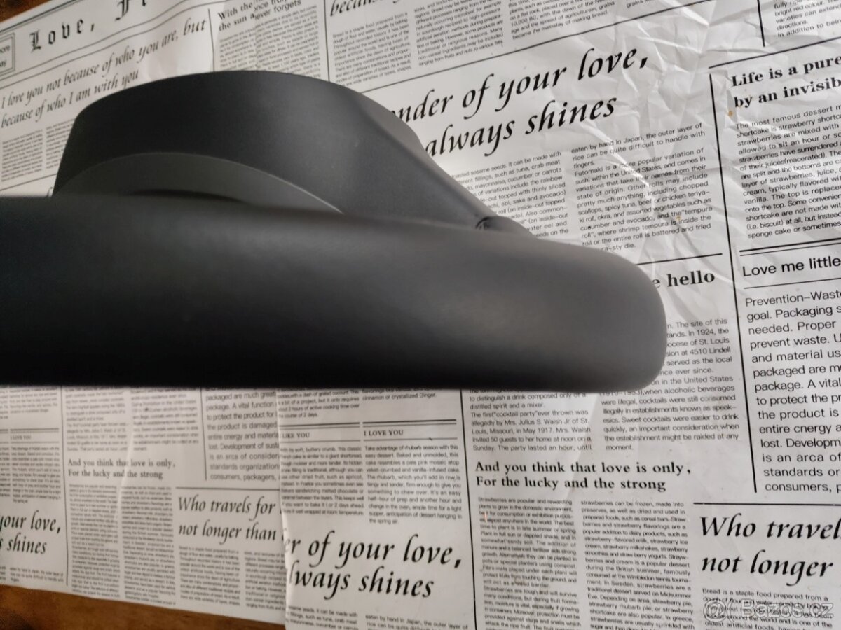 TESLA volant - krásný stav - jako nový - 10