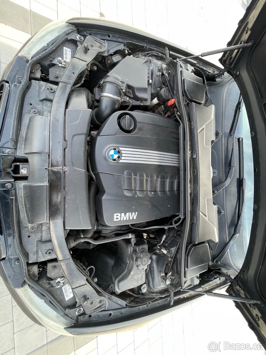 BMW e91 LCI 325d manuál rozvody hotové - 10