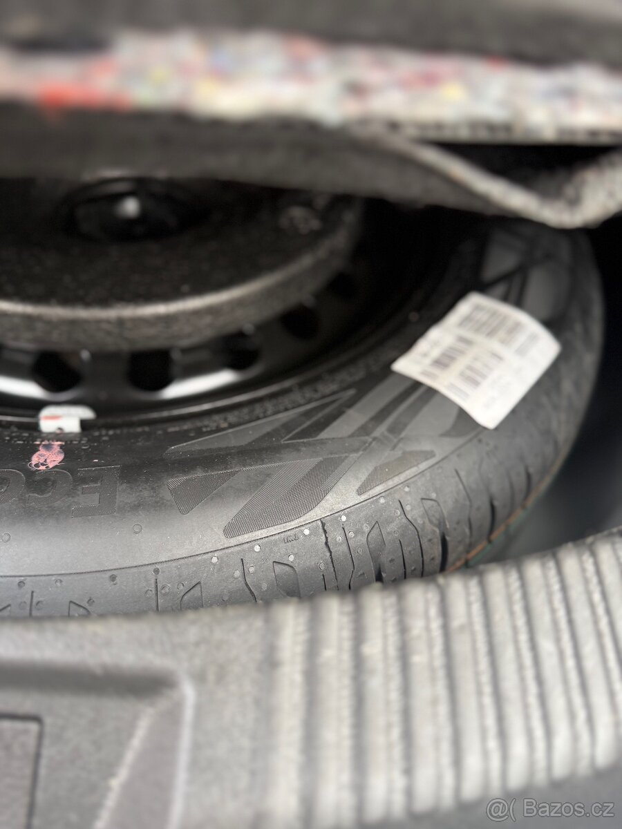 Ford Mondeo 2.0 trčí (140kw) - 10