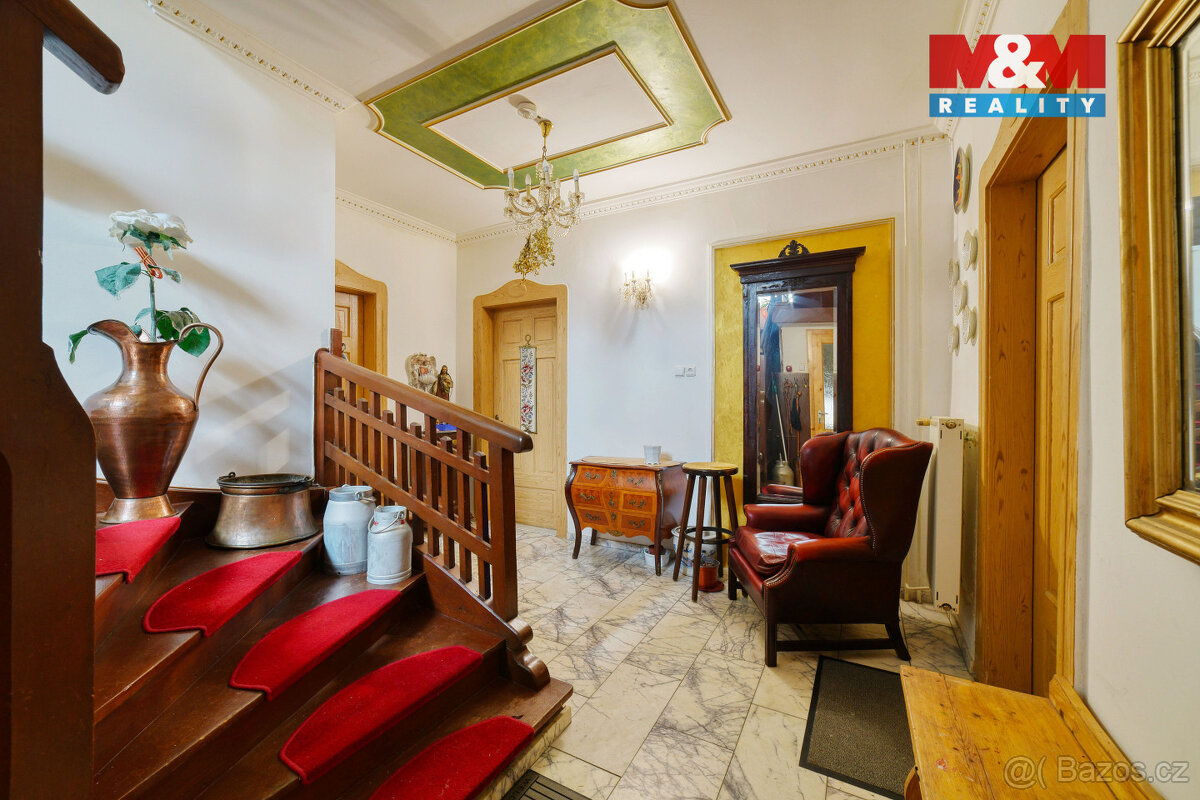 Prodej rodinného domu 7+1 v Podhradí u Aše, zahrada 5366 m2 - 10