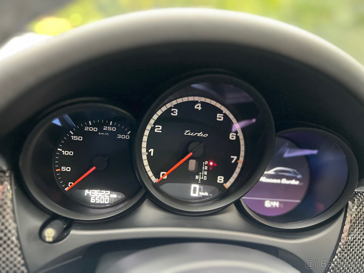 Porsche Macan Turbo Performance 324kw - pekny stav - 10