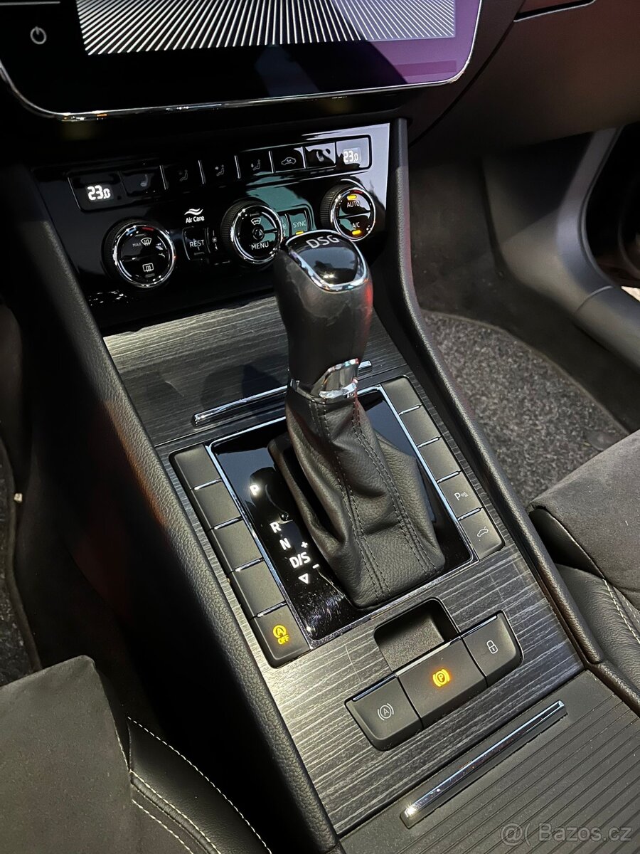Škoda Superb combi 1.5 TSI 110 kW DSG - 10