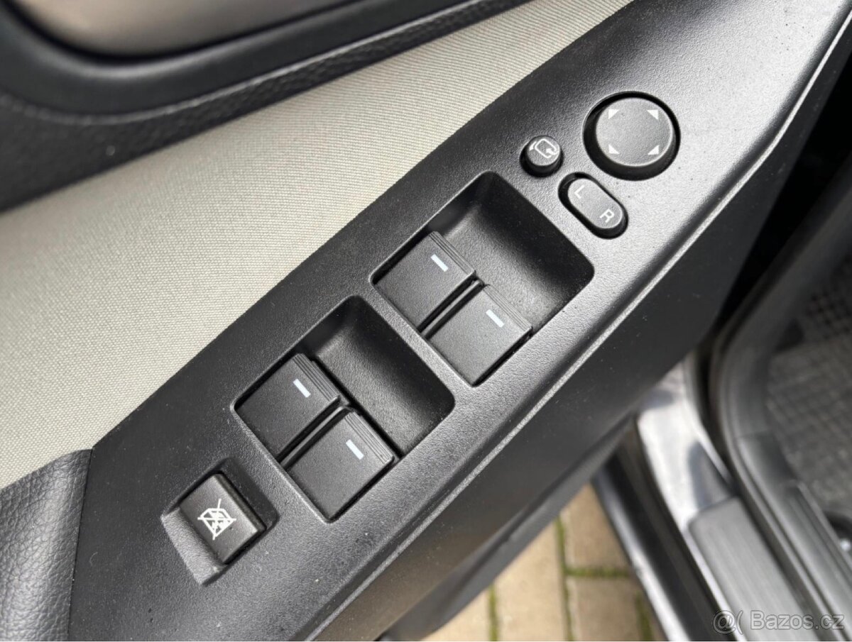 MAZDA 3 2.0 111 KW TX PLUS 149TKM - BENZÍN - 10