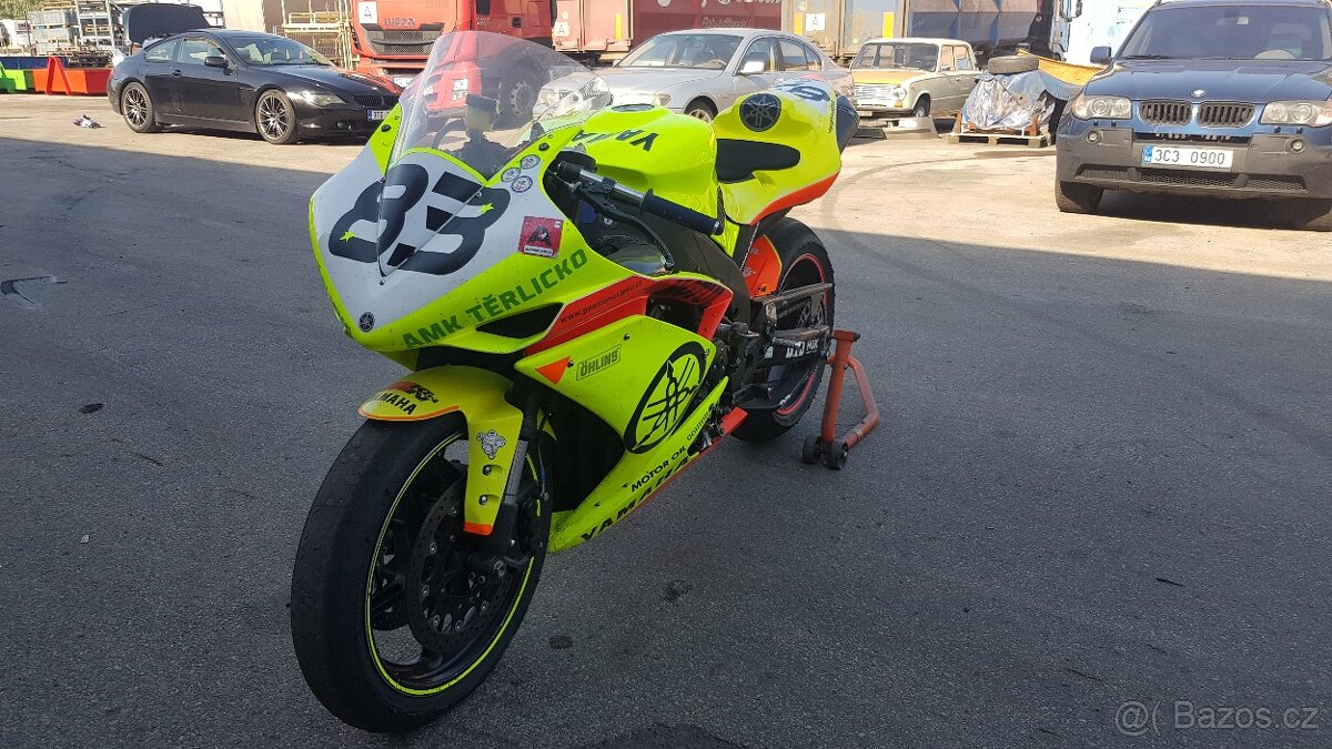 Yamaha r1 Okruhovka - 10