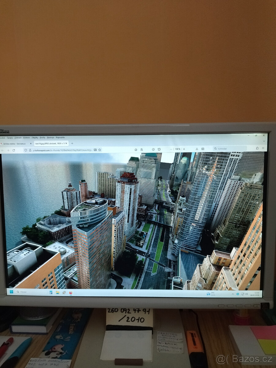 Monitor Fujitsu 22". - 10