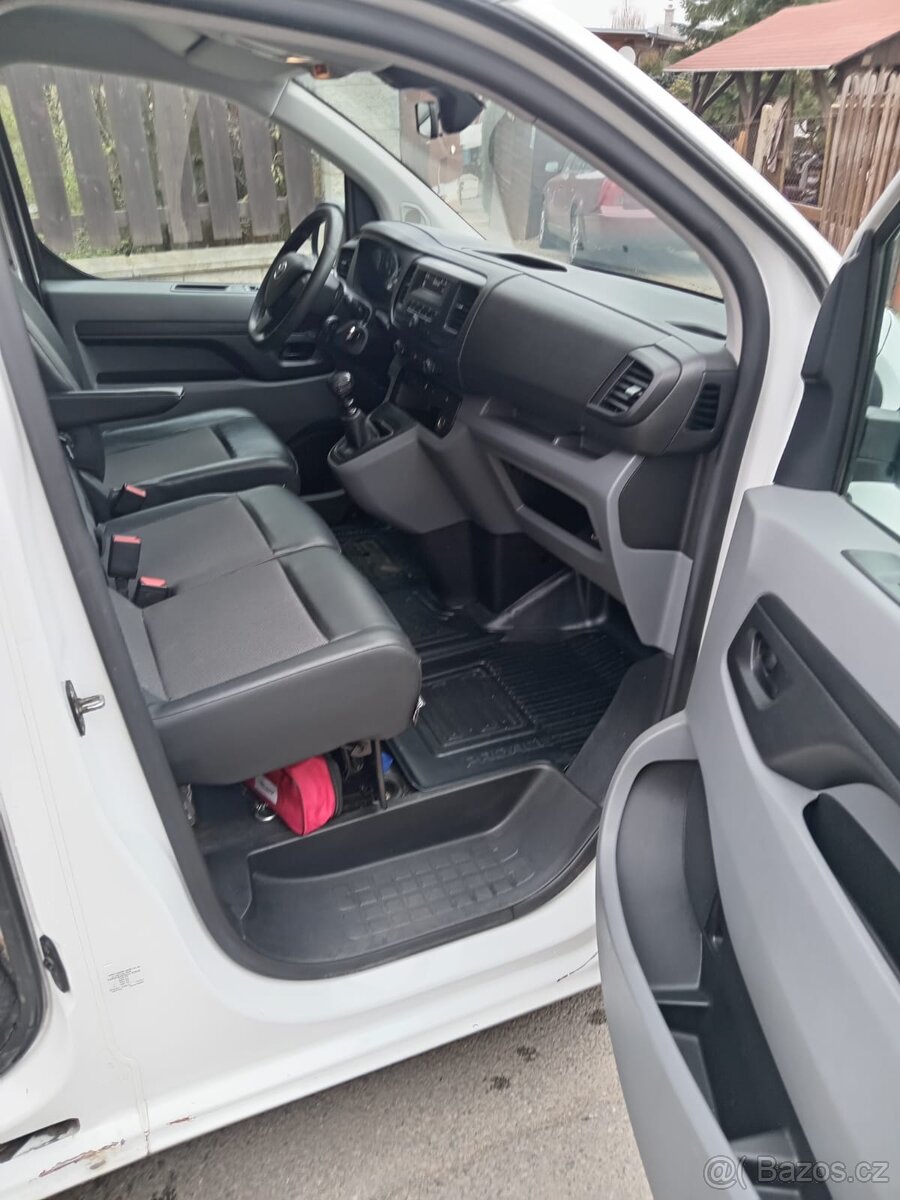 Toyota proace 2.0 90kw 2018 - 10