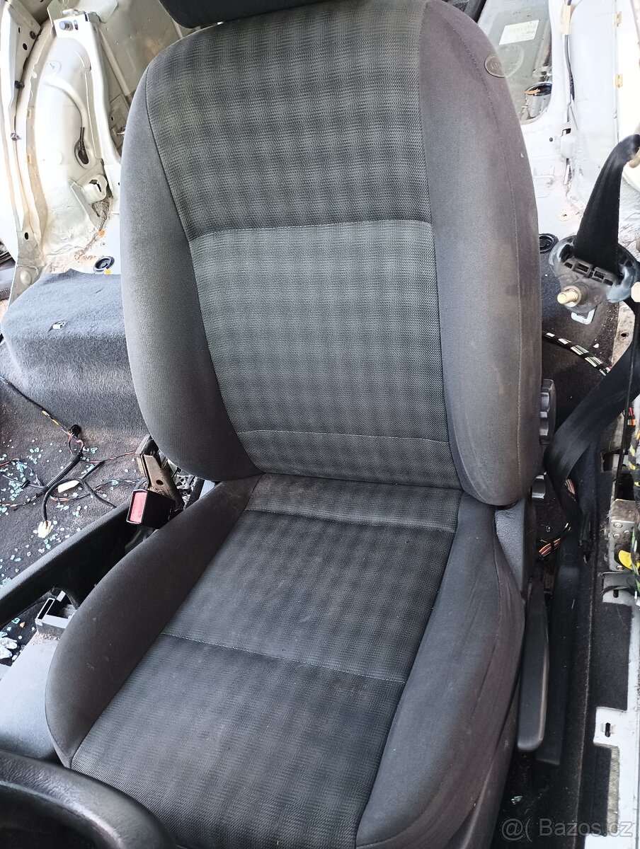 Octavia 1.9 TDI 66 kw díly - 10