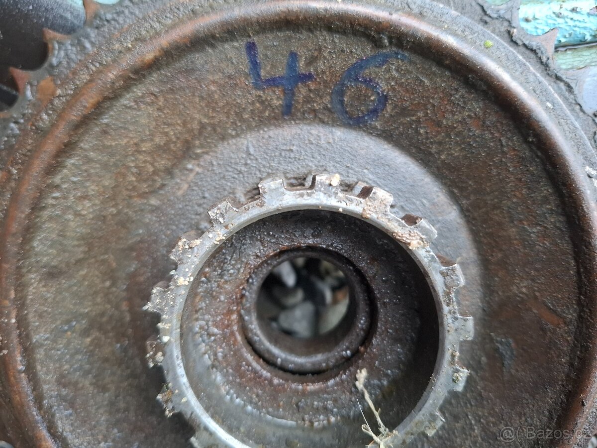 JAWA-ČZ kola, rozeta, vidlice kývačka 16" - 10