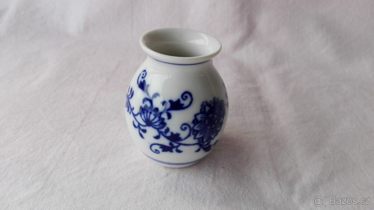 Prodám cibulák různé miniatury I.tř. - 10