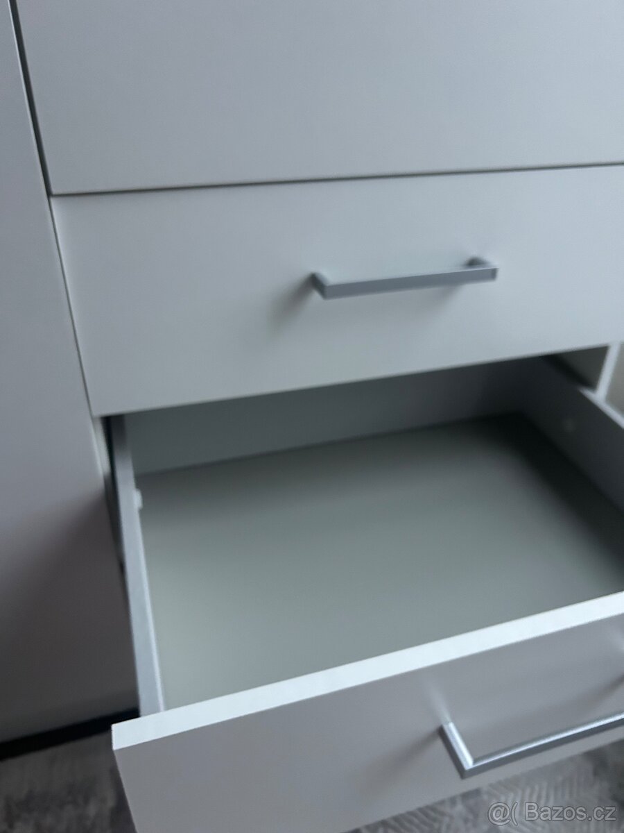 Šatní skříň jusk - 10