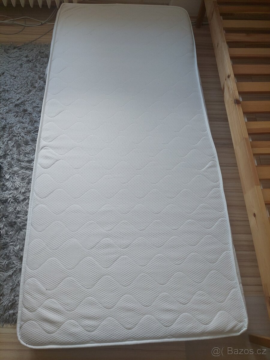 Dřevěná postel 90x200 - 10