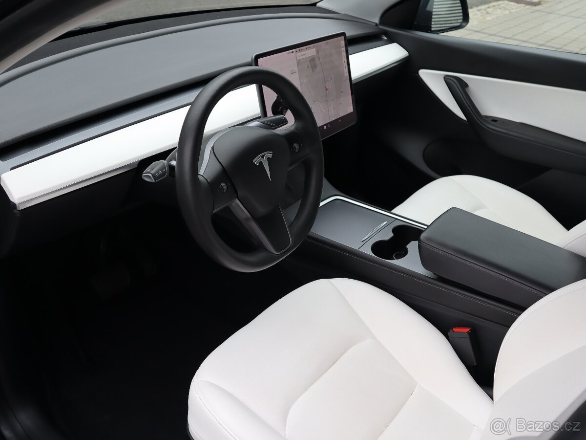 Tesla Model Y Long Range , Dual Motor , rv.2022 - 10