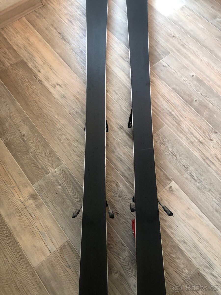 Sjezdové lyže HEAD - 10
