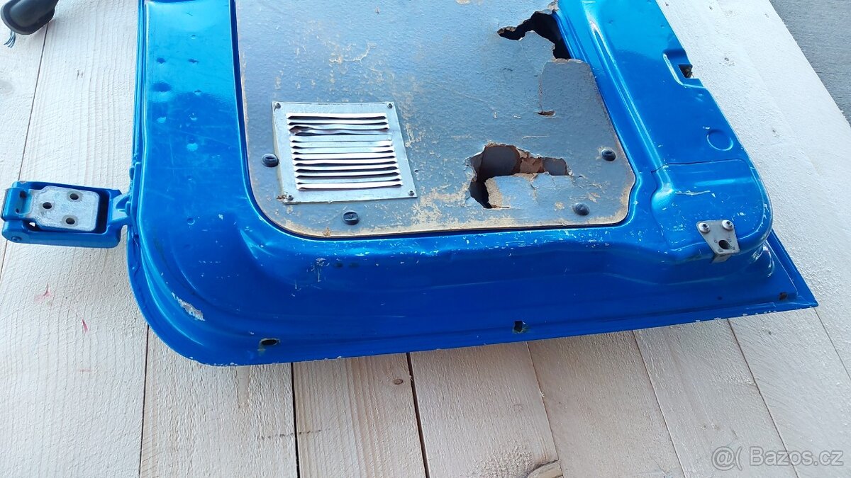 VW CRAFTER – ZADNÍ - 10