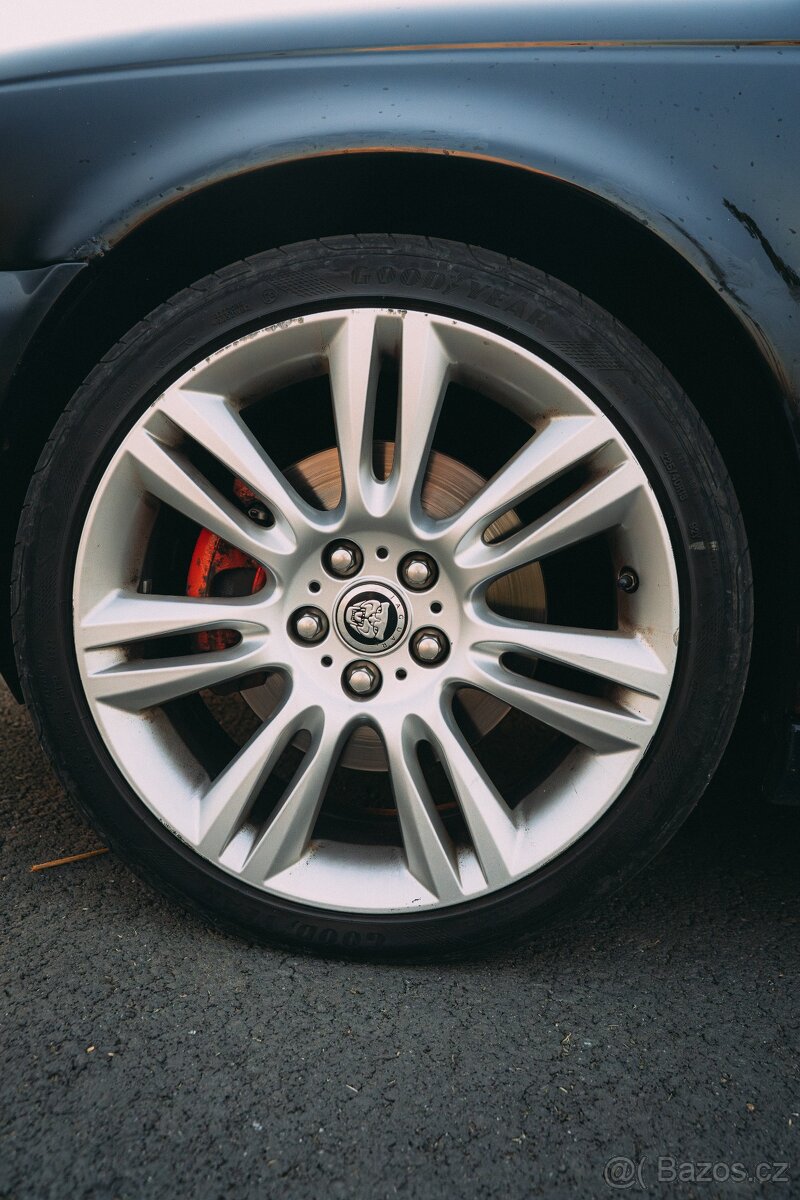 Jaguar X-Type 2.5l V6 4x4 - 10