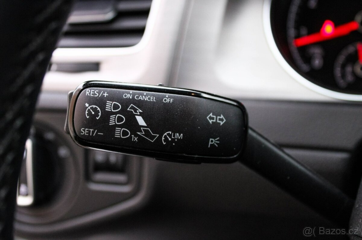 Volkswagen Golf 1.2 TSI Comfortline - 10