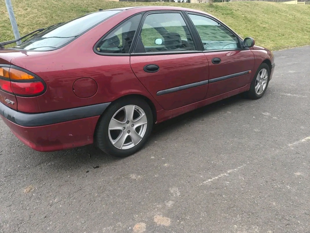 Renault laguna - 10