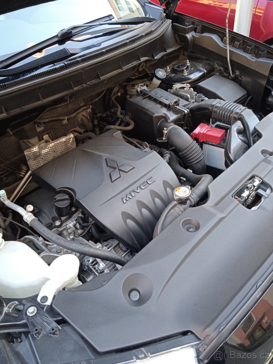 Mitsubishi ASX - 10
