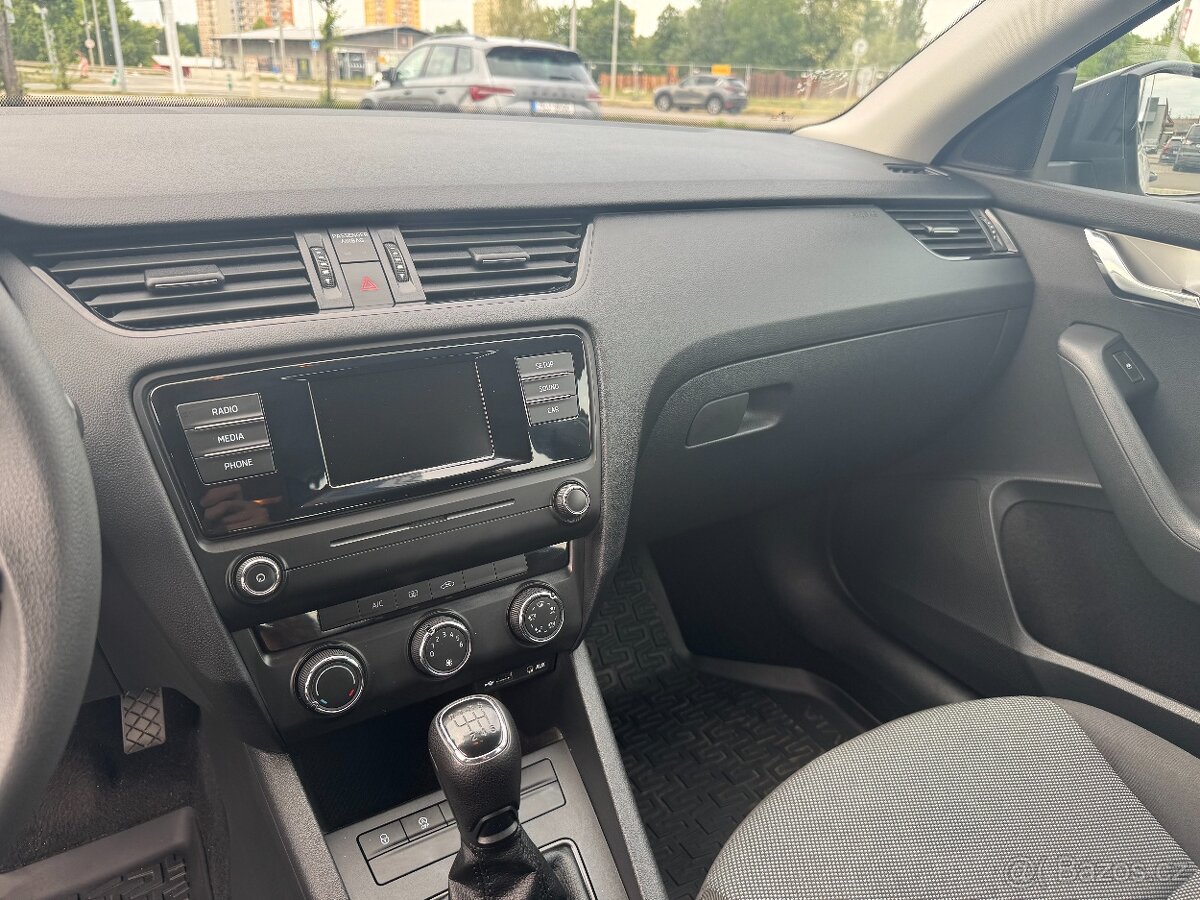 Škoda Octavia 1.0 TSI - 10