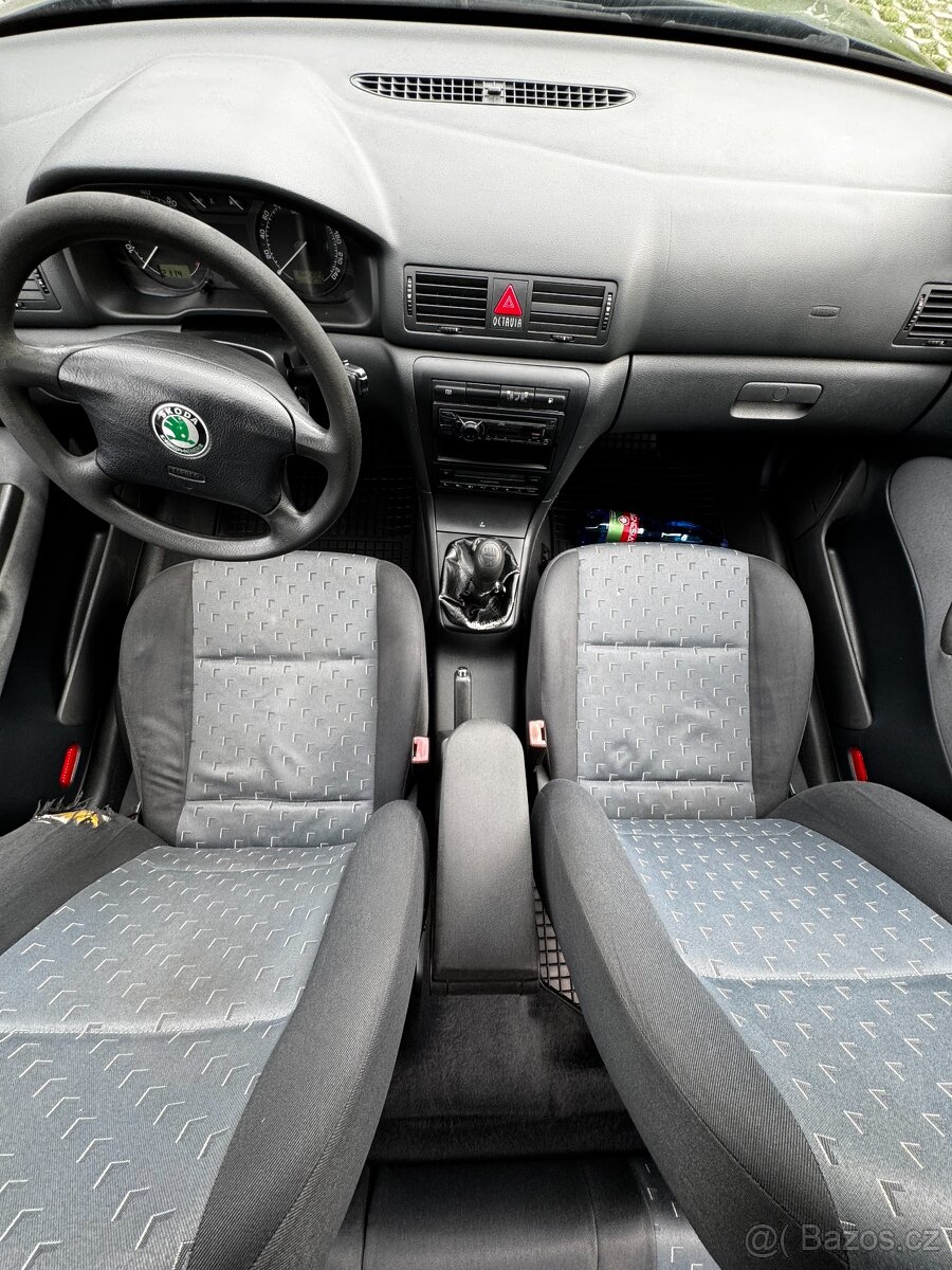 Škoda Octavia I. 2.0i 85kw - 10