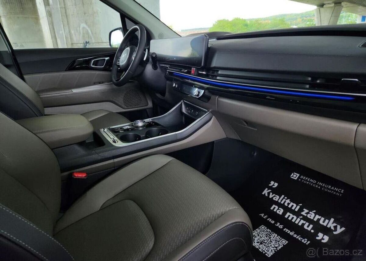 Kia Carnival 2.2-NOVÝ MODEL-7míst - 10