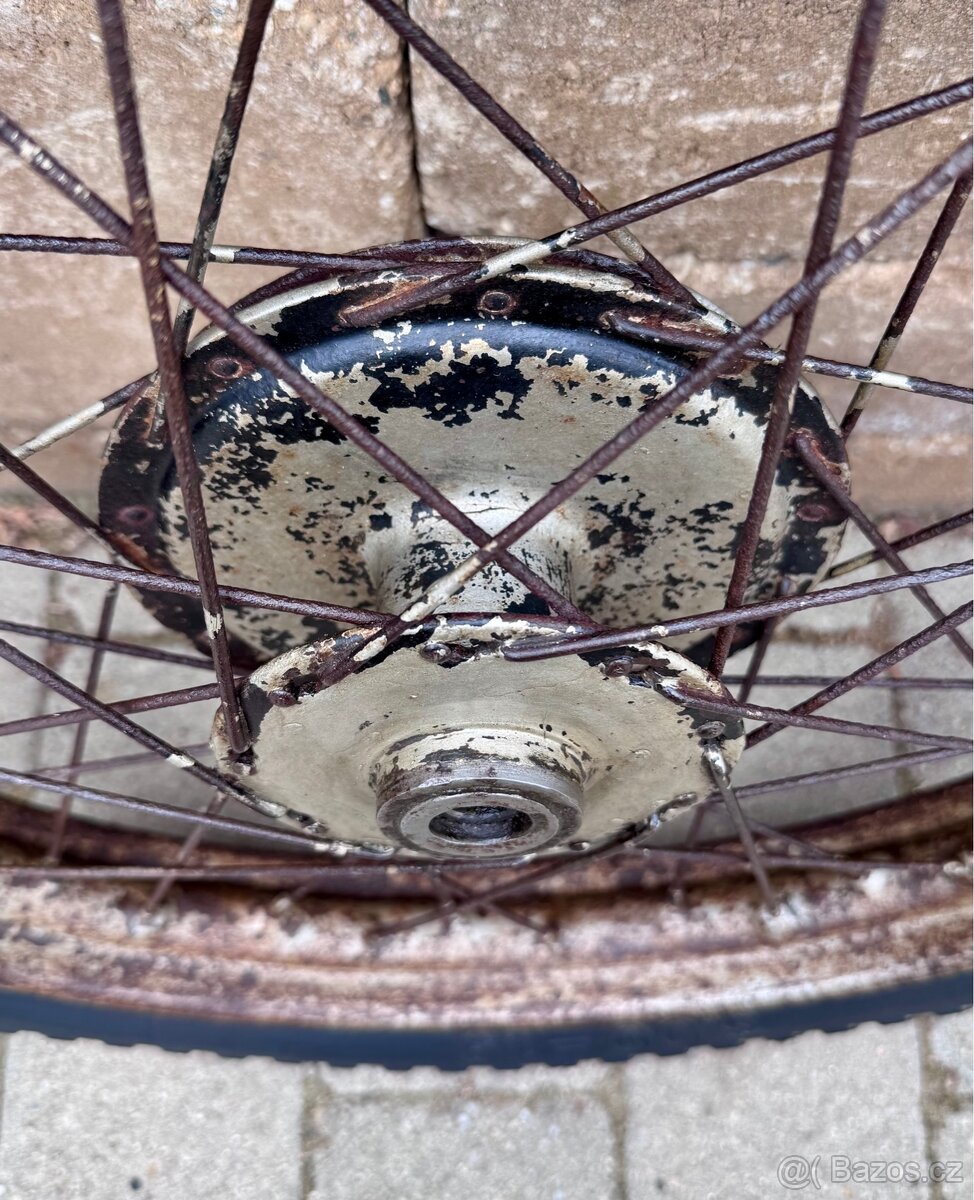 ČZ 175 250 předválečná - přední kolo - 10