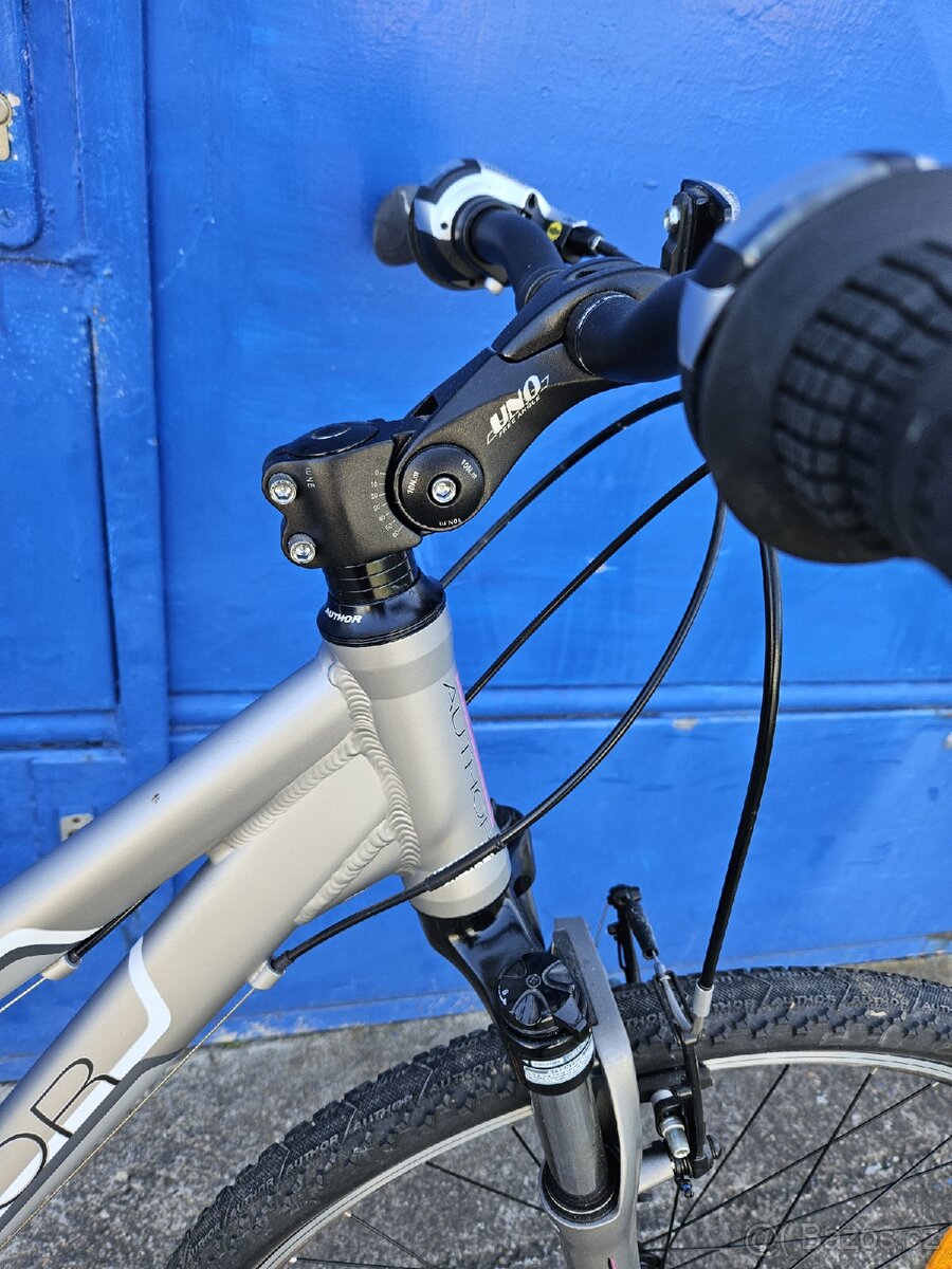 Prodám dámské kolo 19" Author - 10