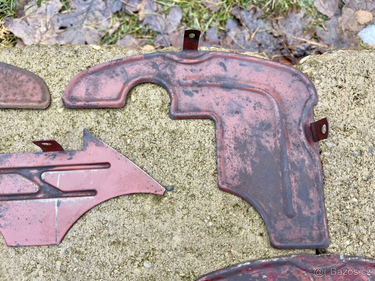 Jawa CZ 250 350 kývačka půlbuben - poličky - 10