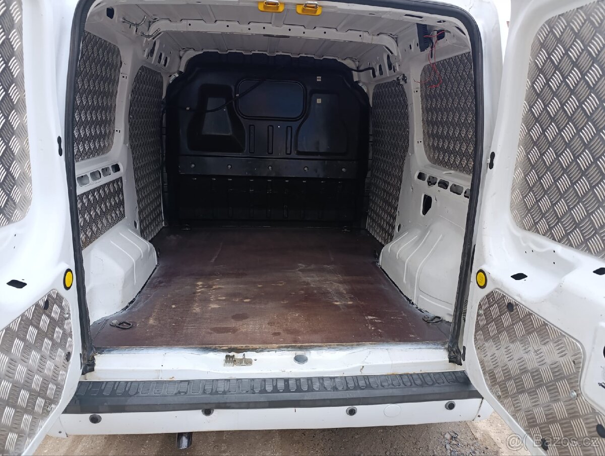 Ford Transit Connect - 10