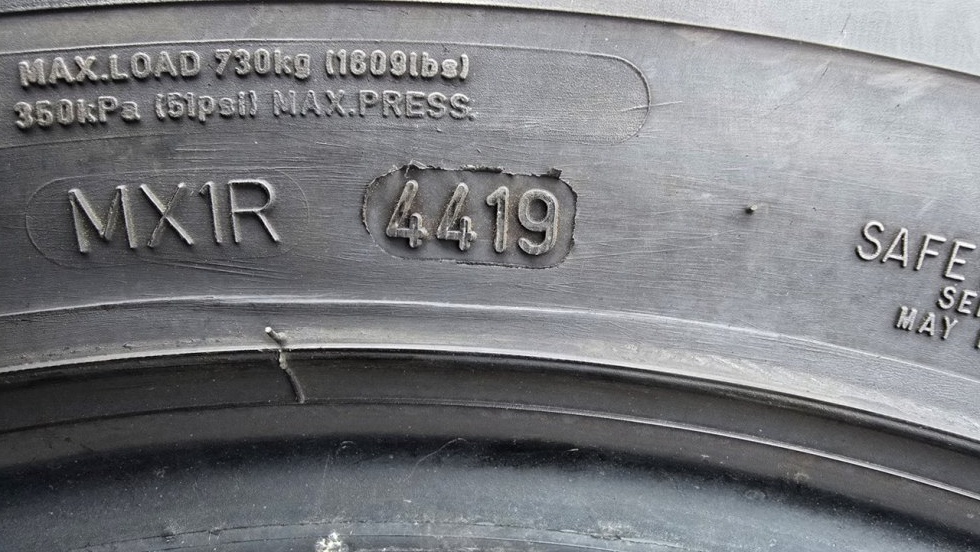 Letní pneu 225/55/17 Dunlop - 10