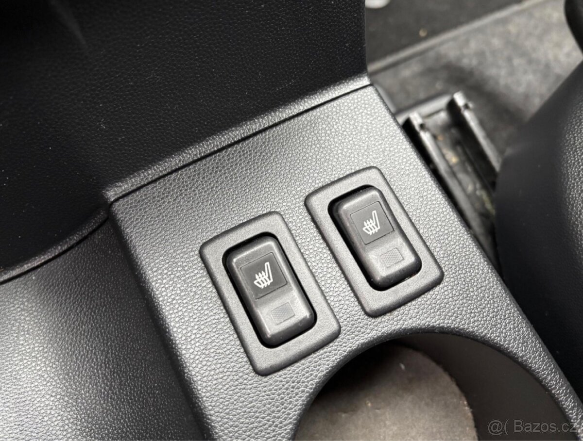 MAZDA 5 2.0 110 kW ROK 2012 - 7 MÍST - BENZÍN - 10