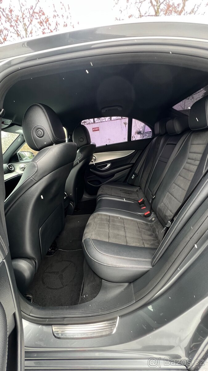 Prodám Mercedes E w213 AMG Line, Krásný stav - 10
