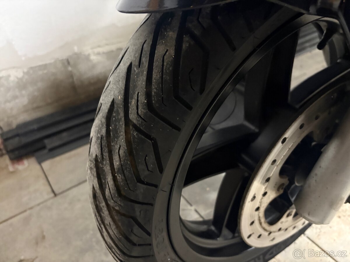 Gilera nexus 300 2008 česky původ - 10