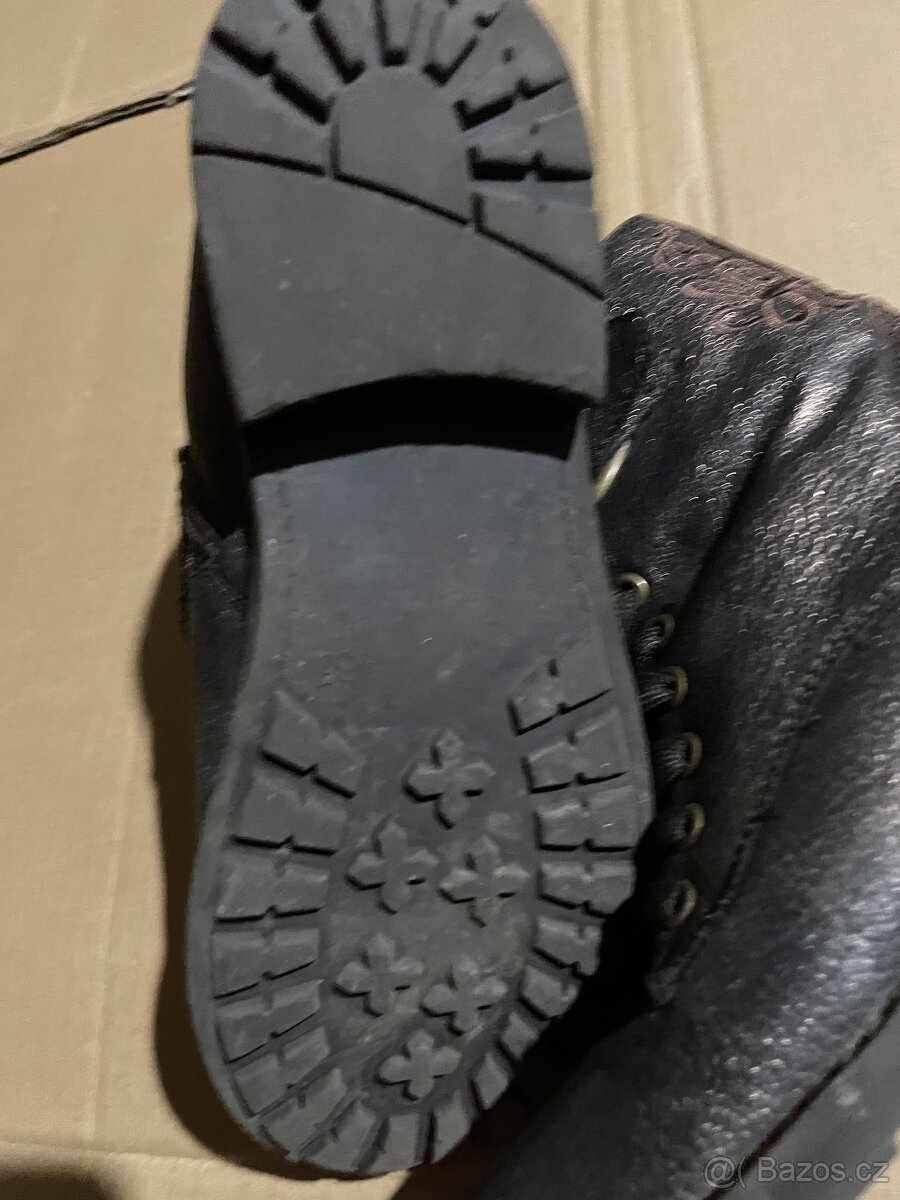 Různé druhy bot-vel. 35-36 - 10