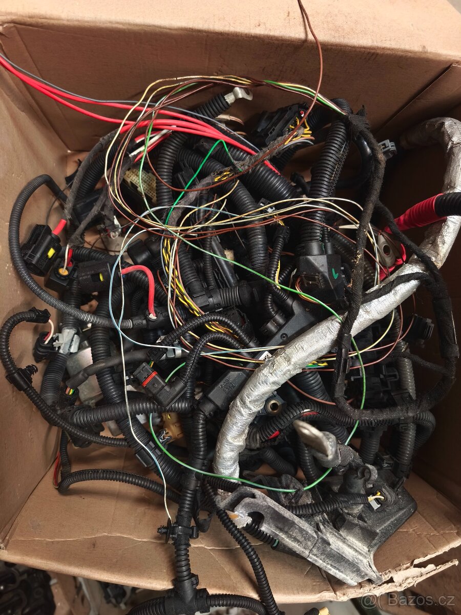 BMW 320 I turbo, alternátor, elektroinstalace - 10