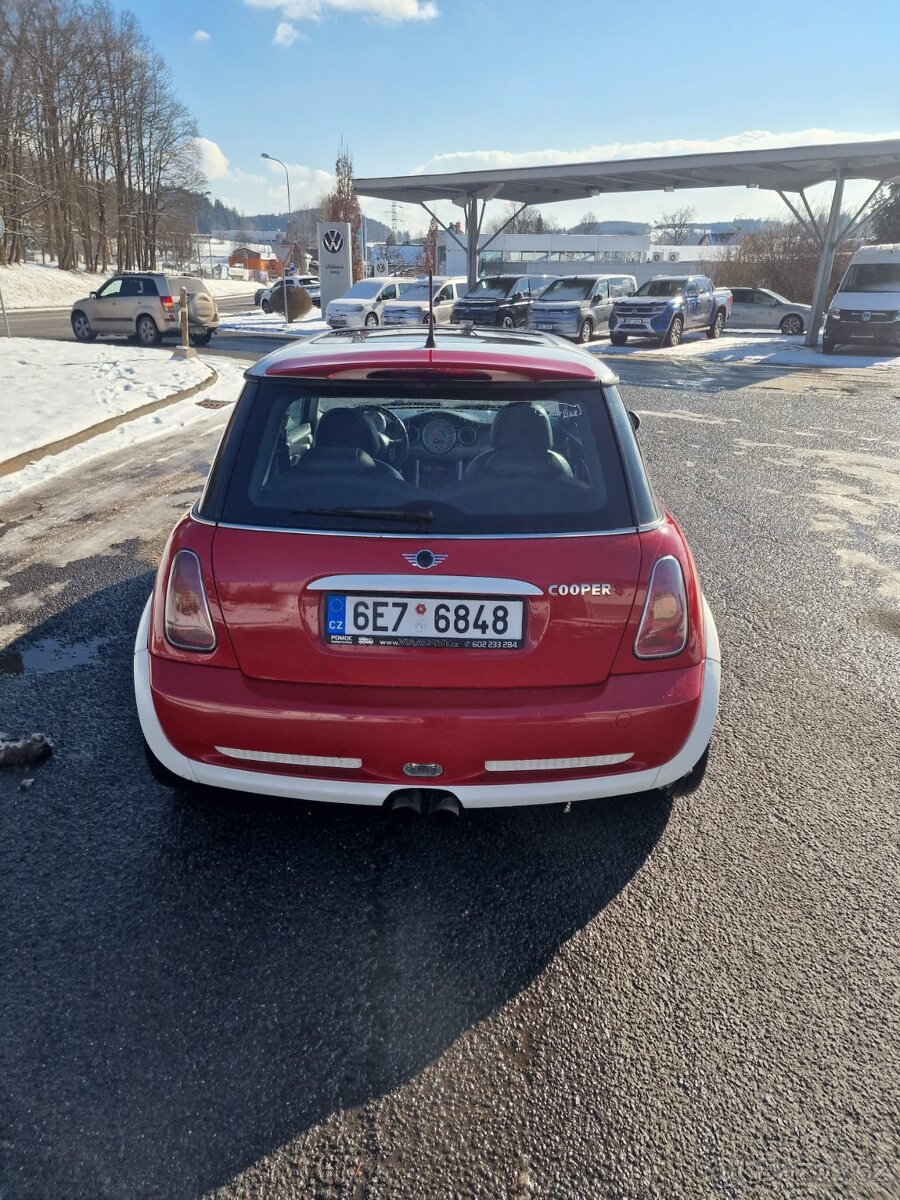 Mini cooper S model r53 120kw rv 03, 1.6i kompresor, najeto - 10