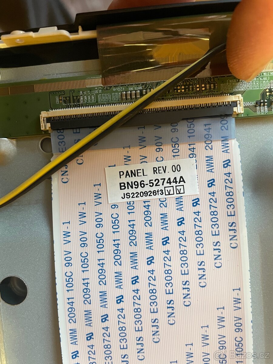 Prodám Samsung UE65NU7172U - BN94-06454V - 10