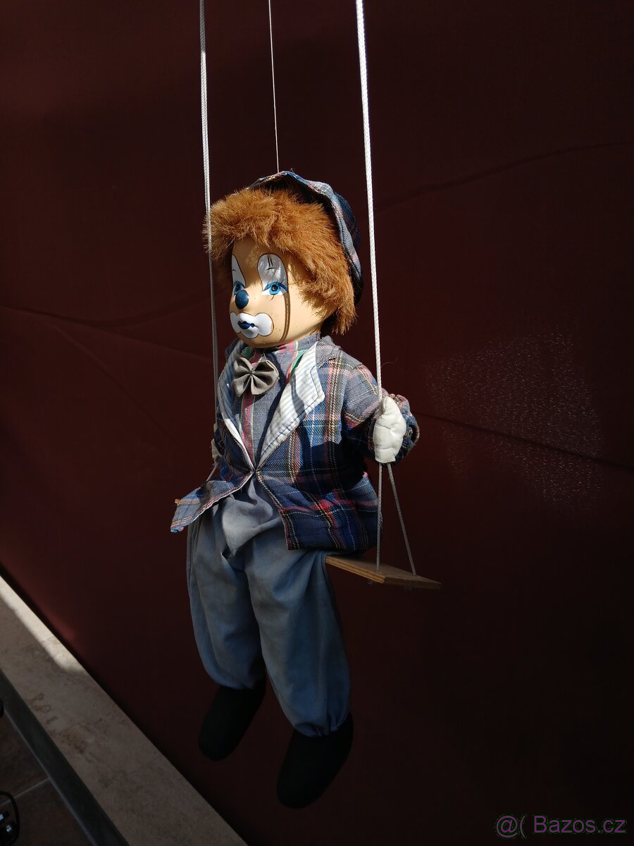 REZERVOVÁNO. Retro loutka-klaun na houpačce - 10