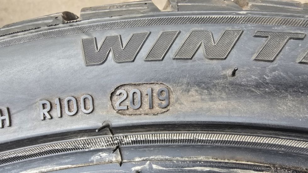 Zimní pneu 305/30/20 Pirelli - 10