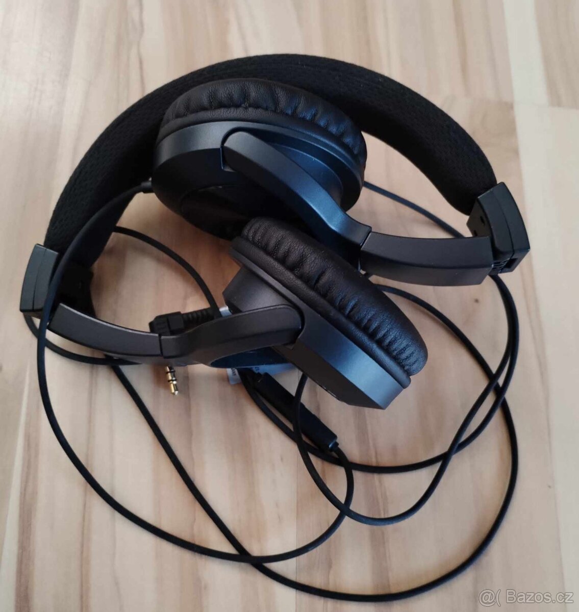 HD kamera Lifecam Studio Microsoft, 3x sluchátka - 10