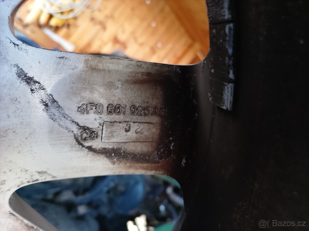 Audi originál kola 16" 4F0 601 025 AG - 10