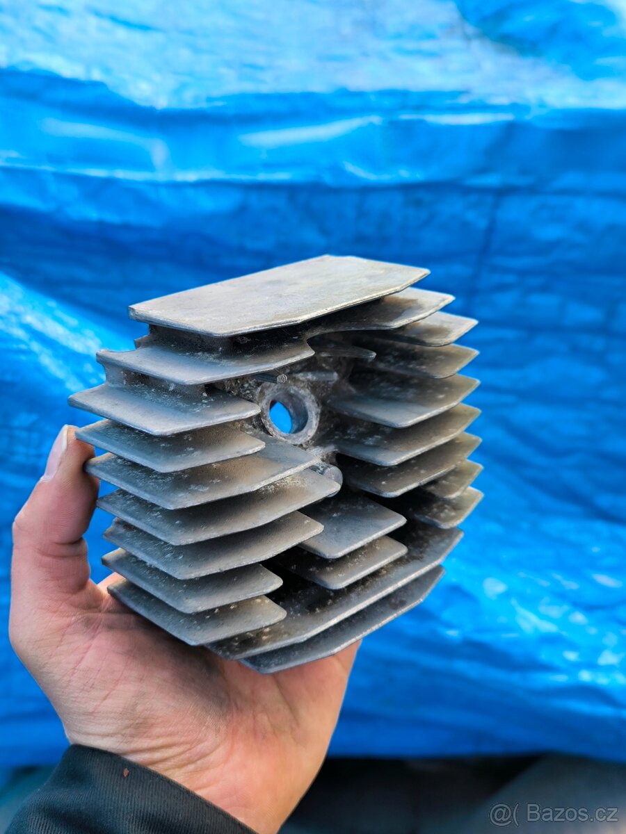 Hlava Babetta 210 - 10