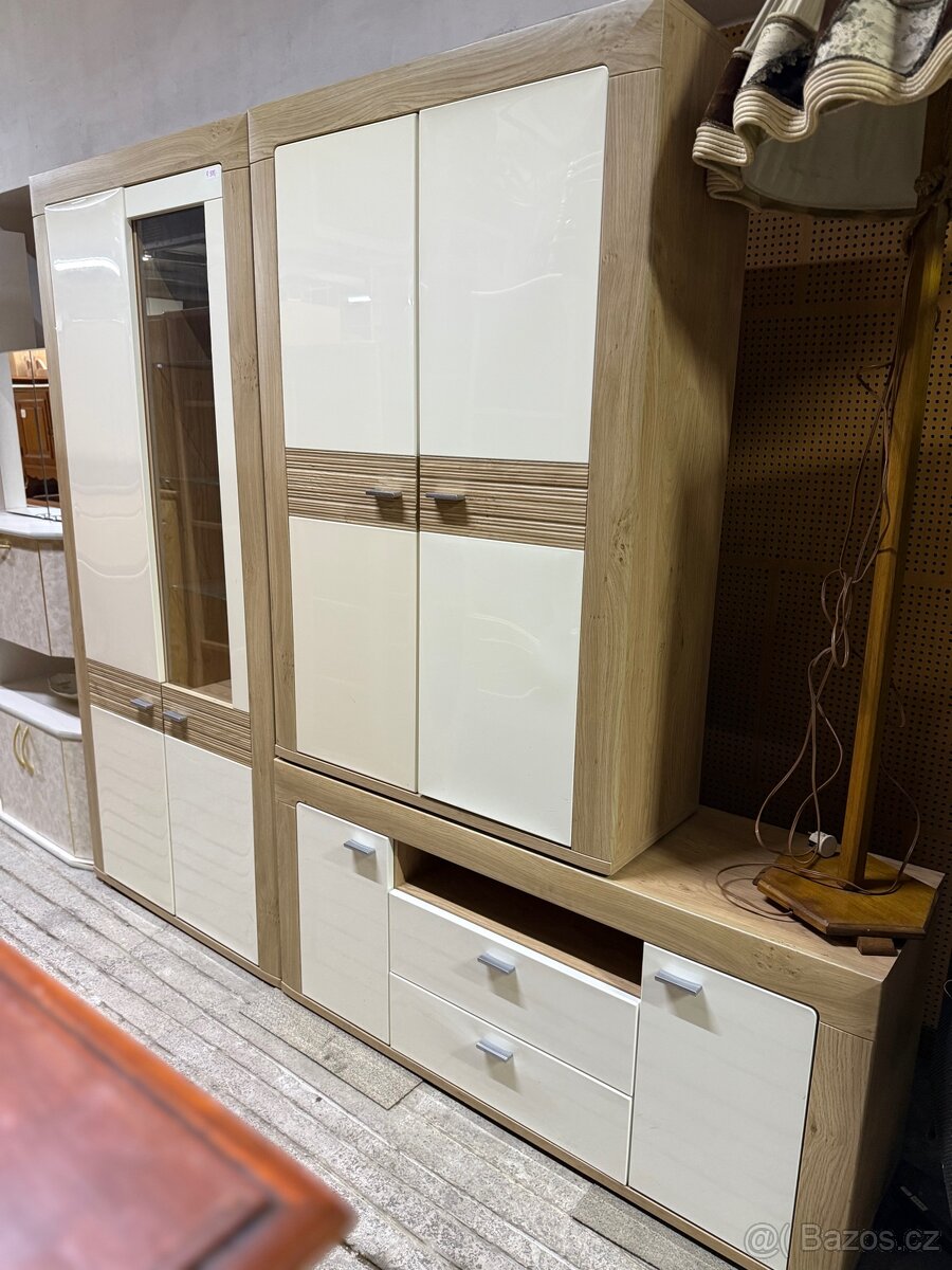 Obývací stěna - 10