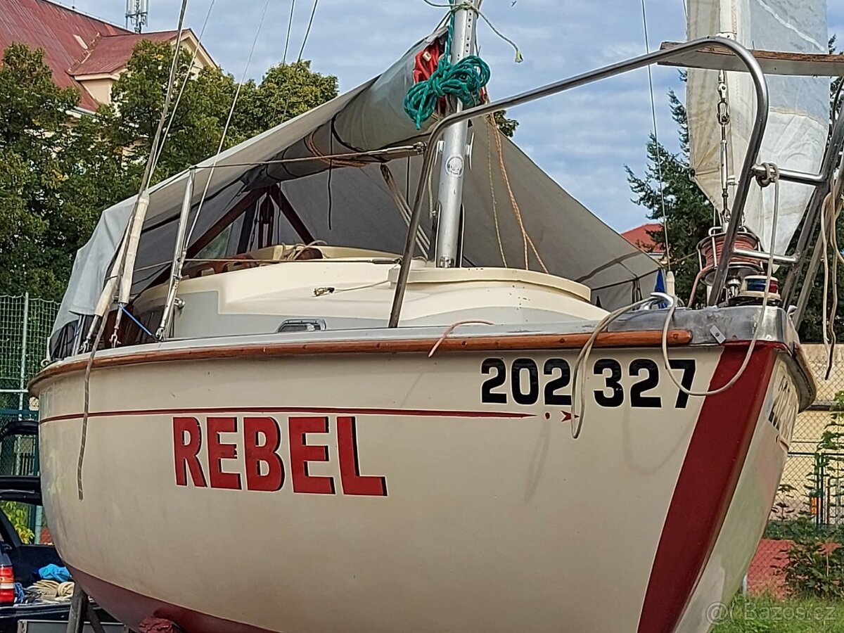 Kajutová plachetnice - 10