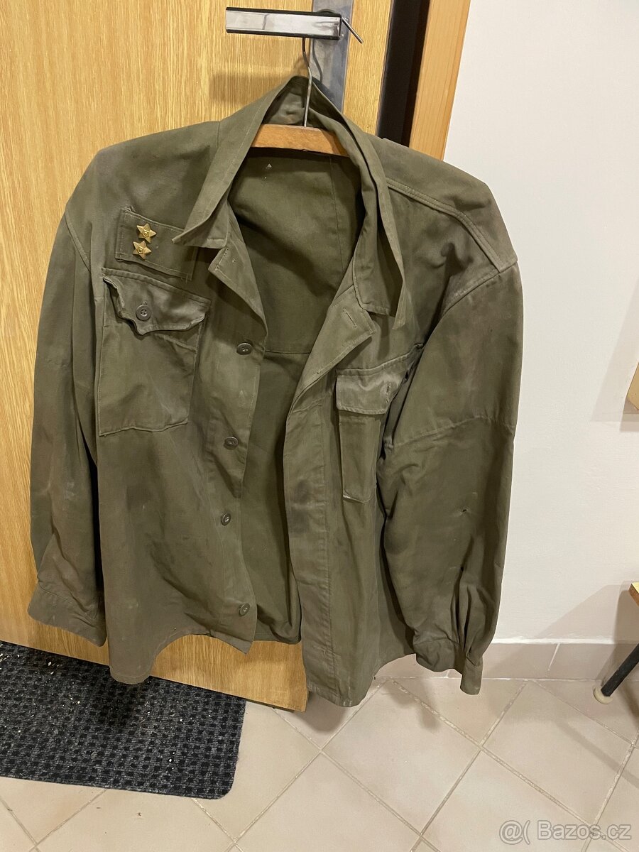 Prodám starší bundy a kabát - 10