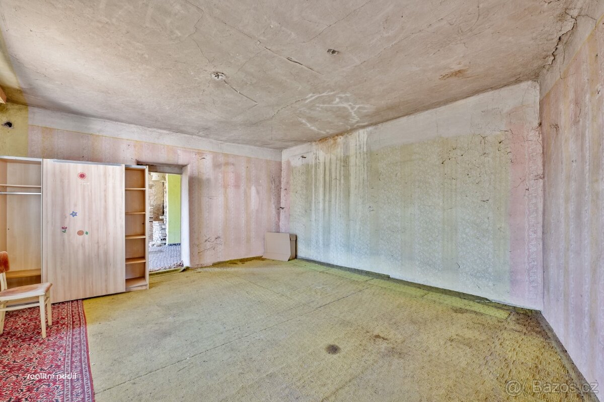 Prodej rodinný dům v Běrunicích - 10