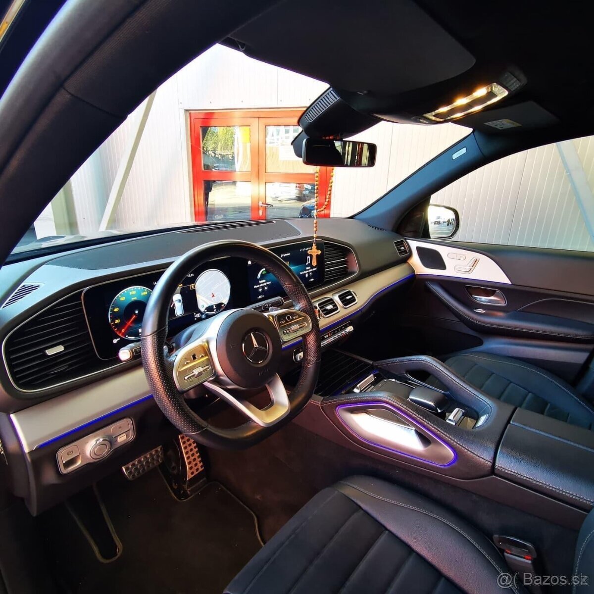 Mercedes Benz GLE 350D - 10