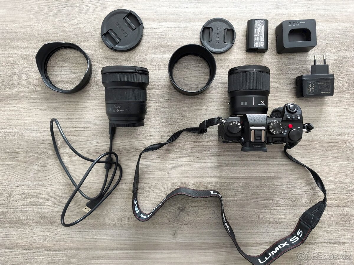 Panasonic Lumix S5 + Panasonic 50mm a Panasonic 14-28mm - 10
