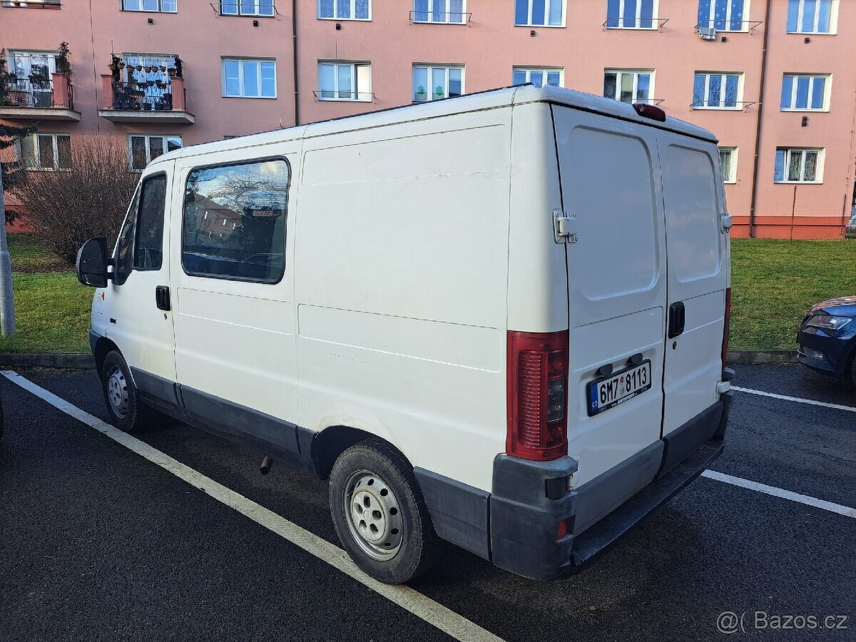 Peugeot Boxer 2.8 / 2005 6 míst STK 7/2027 bez koroze - 10