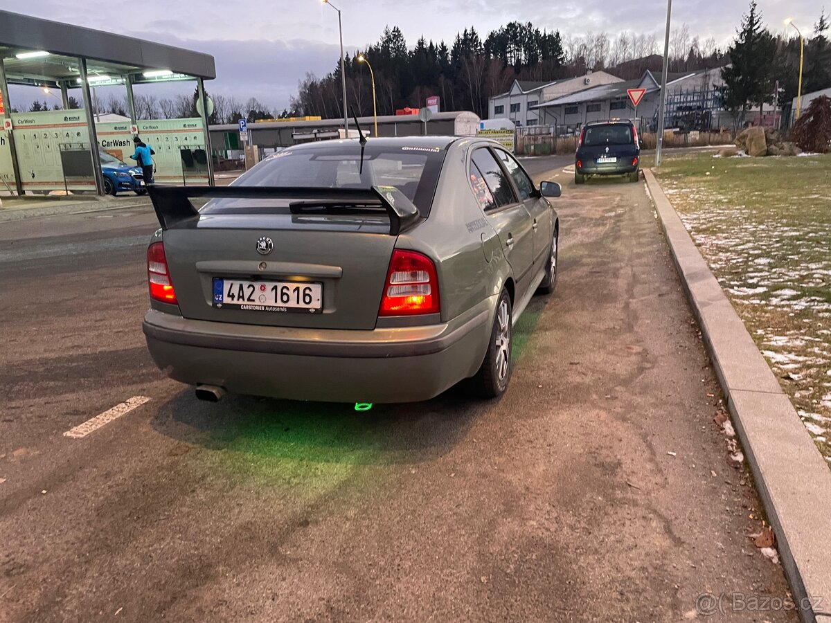 Škoda rs 1.8 T 110kw - 10